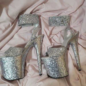 Pleaser 10 in stilettos